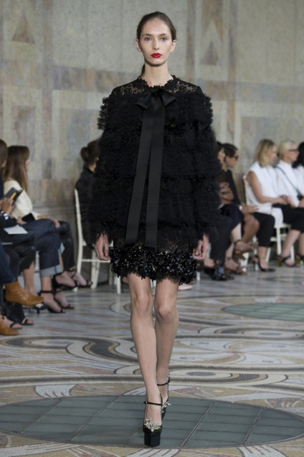 Коллекция Giambattista Valli Коллекция Giambattista Valli