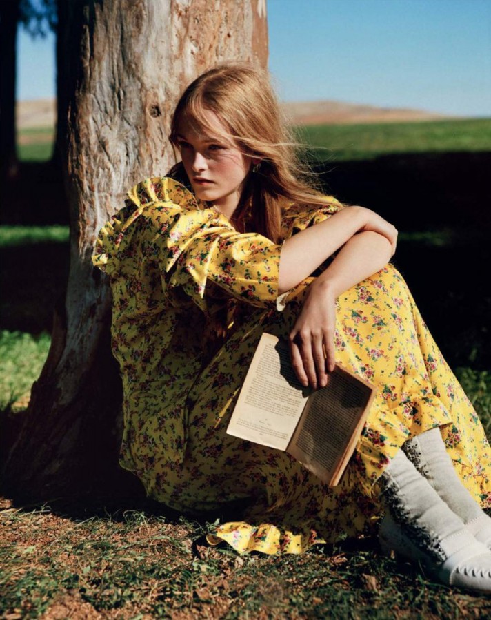 Jean Campbell for Vogue UK by Alasdair McLellan Jean Campbell for Vogue UK by Alasdair McLellan