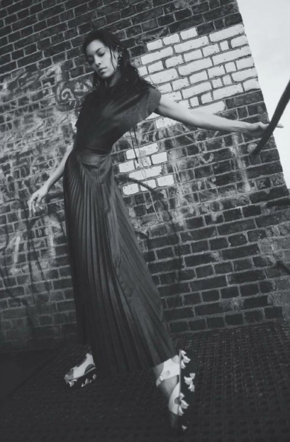 Stephanie Sigman for InStyle UK by Anne Pique Stephanie Sigman for InStyle UK by Anne Pique
