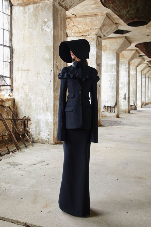 Новая коллекция прет-а-порте от Vera Wang, весна-лето 2018 Новая коллекция прет-а-порте от Vera Wang, весна-лето 2018