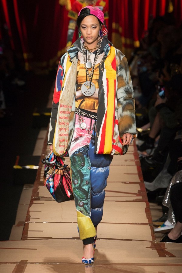Модели коллекции Moschino! Модели коллекции Moschino!