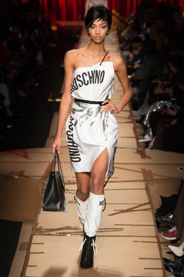 Модели коллекции Moschino!