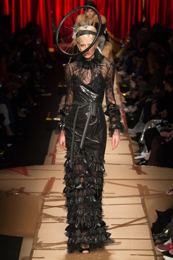 Модели коллекции Moschino! Модели коллекции Moschino!