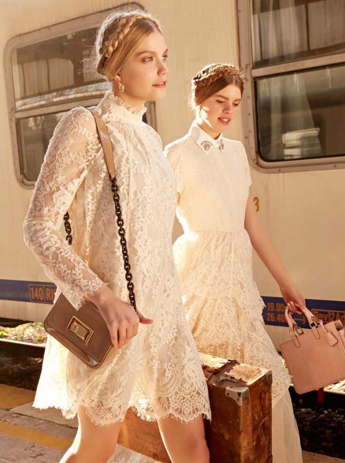 Julia Veilex and Hannah Scwaerzer by Semih Kanmaz Julia Veilex and Hannah Scwaerzer by Semih Kanmaz