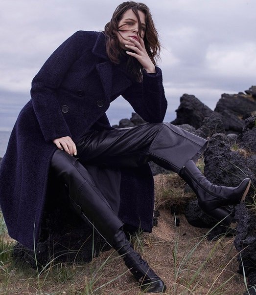 Zlata Mangafic for Harper’s Bazaar Mexico by Hans Neumann Zlata Mangafic for Harper’s Bazaar Mexico by Hans Neumann