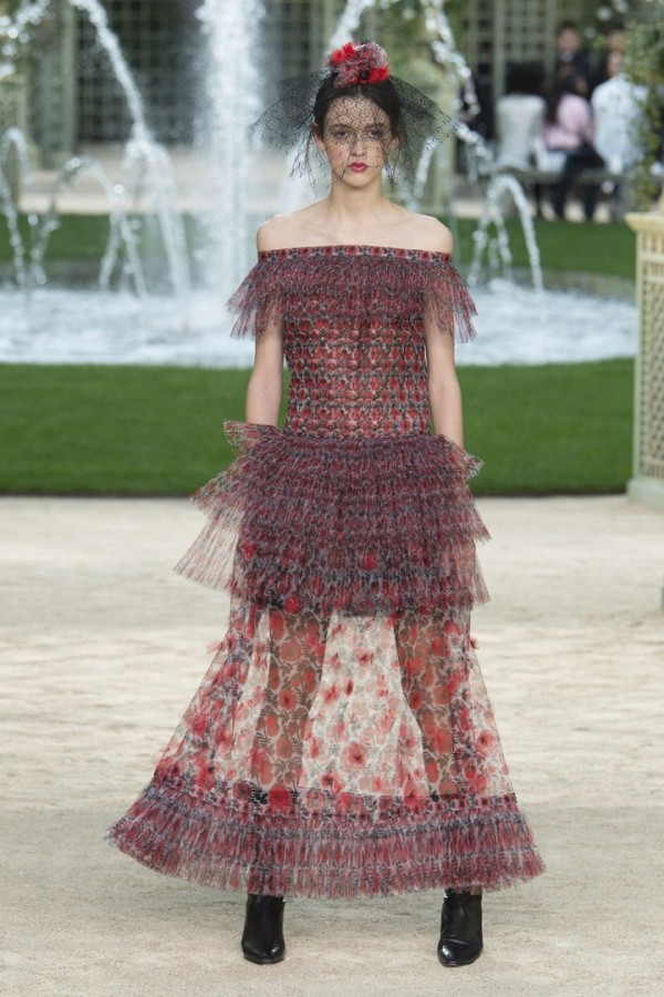 Chanel Spring 2018 Couture Collection