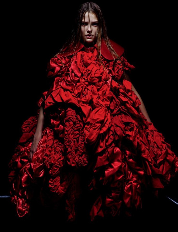 Natalie Westling, Grace Hartzel, Roos Abels, Sora Choi for Love Magazine by Mario Sorrenti Natalie Westling, Grace Hartzel, Roos Abels, Sora Choi for Love Magazine by Mario Sorrenti