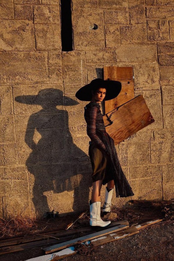 Sveta Black for Numero by Mauro Mongiello Sveta Black for Numero by Mauro Mongiello