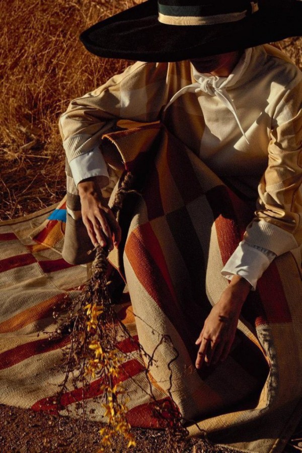 Sveta Black for Numero by Mauro Mongiello Sveta Black for Numero by Mauro Mongiello