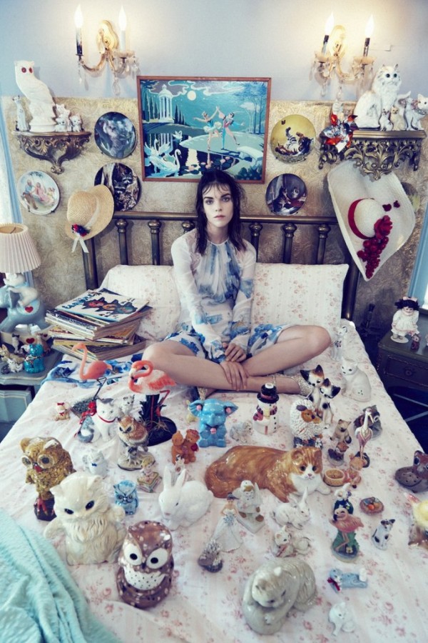 Meghan Collison for Numéro China by Sofia Sanchez & Mauro Mongiello Meghan Collison for Numéro China by Sofia Sanchez & Mauro Mongiello