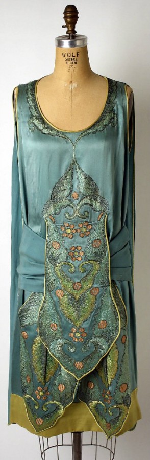Вечерние платья дома моды Callot Soeurs, 1920-е Вечерние платья дома моды Callot Soeurs, 1920-е