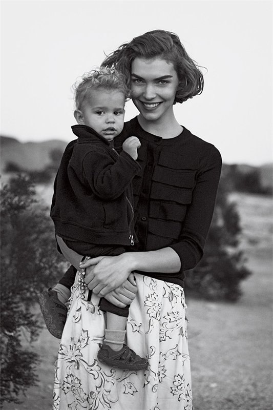 Arizona Muse fpr Vogue US by Peter Lindbergh Arizona Muse fpr Vogue US by Peter Lindbergh