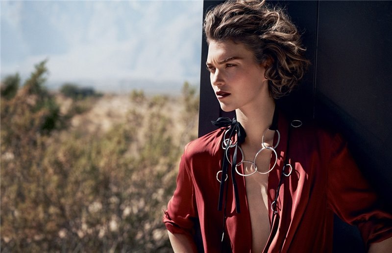 Arizona Muse fpr Vogue US by Peter Lindbergh