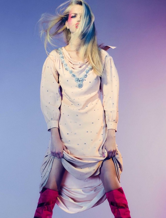Daphne Groeneveld for ELLE Brazil by Mark Abrahams Daphne Groeneveld for ELLE Brazil by Mark Abrahams
