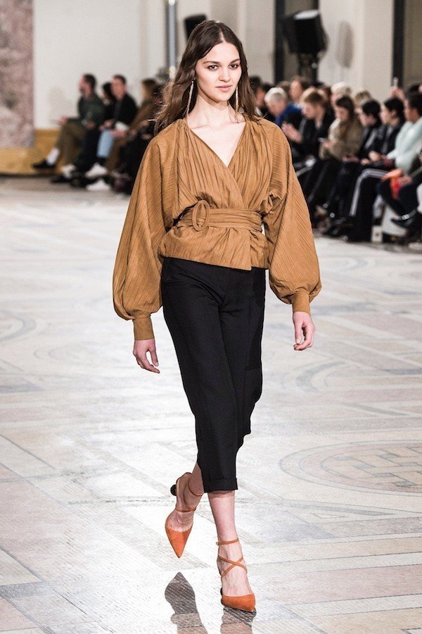 Безукоризненный французский стиль в осенней коллекции Jacquemus