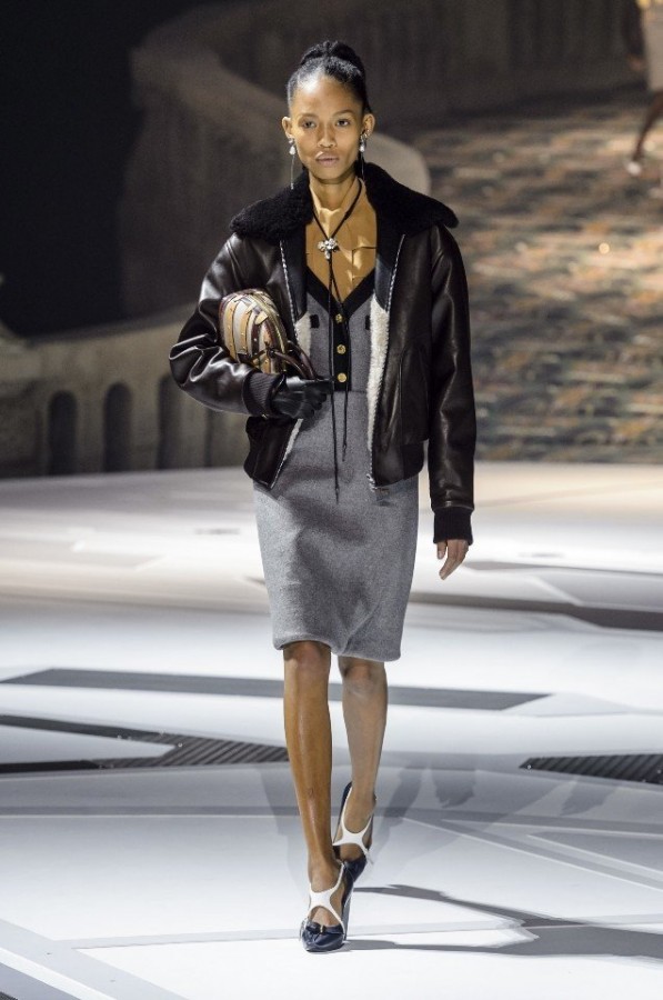 Показ Louis Vuitton на Неделе моды в Париже! Показ Louis Vuitton на Неделе моды в Париже!