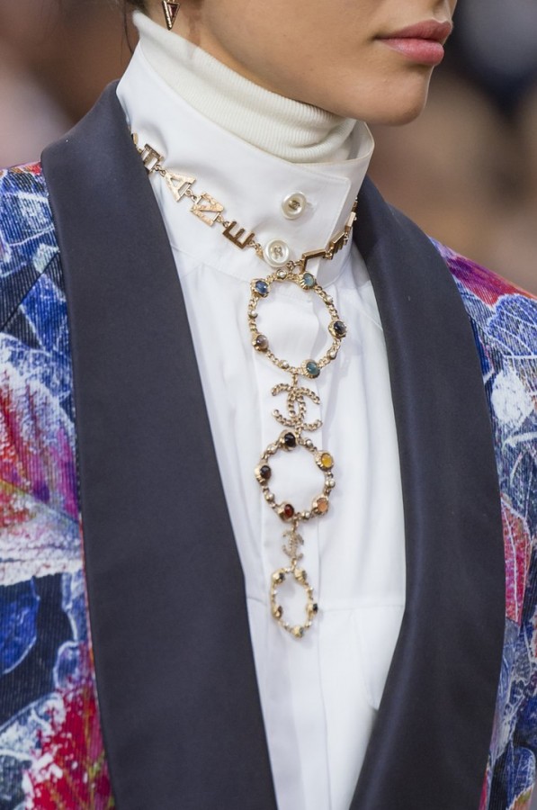 Chanel Fall-Winter 2018-2019 Details