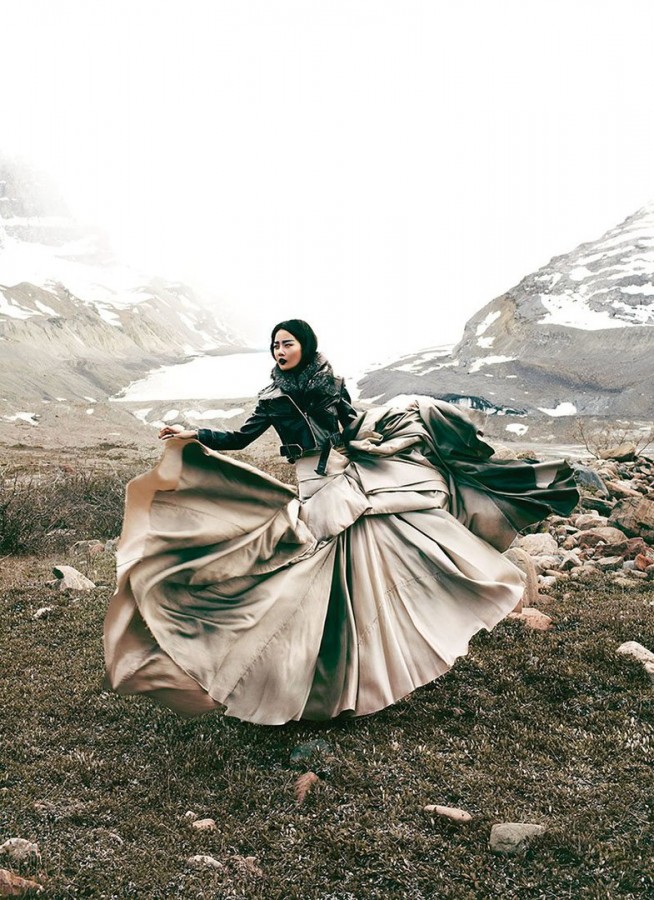 Hyoni Kang for Flare by Chris Nicholls Hyoni Kang for Flare by Chris Nicholls