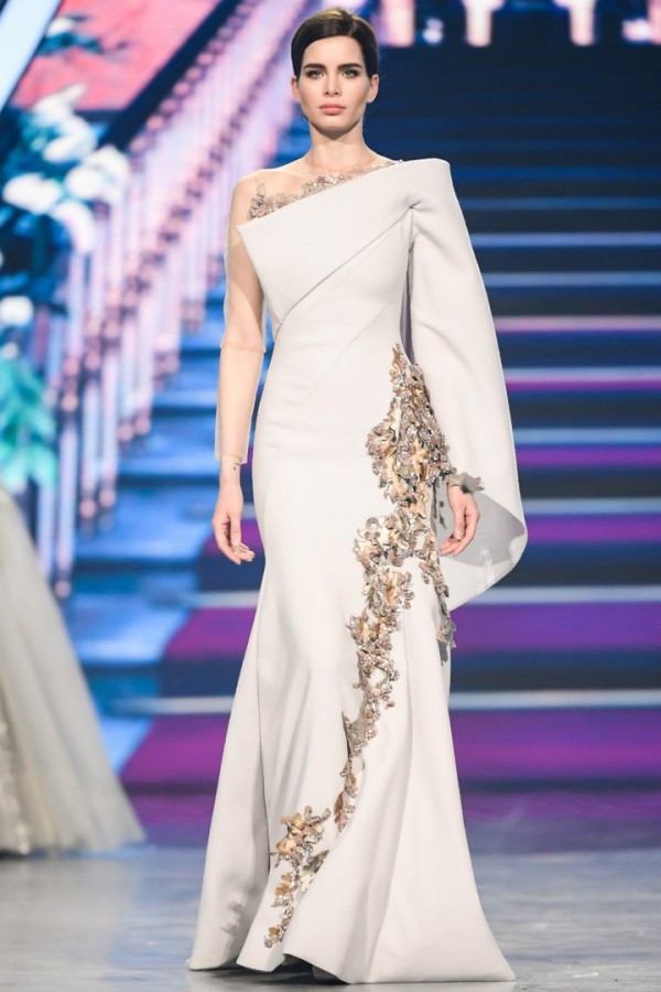 Valentin Yudashkin - Spring-Summer 2018 Valentin Yudashkin - Spring-Summer 2018