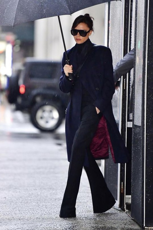 Образы в цвете navy blue. Образы в цвете navy blue.