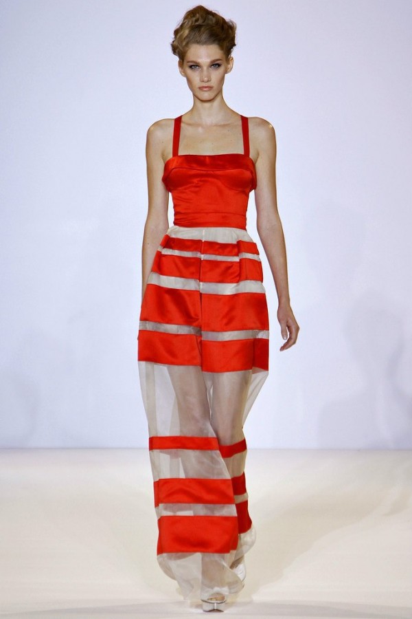 Легкие модели коллекции Temperley London. Легкие модели коллекции Temperley London.