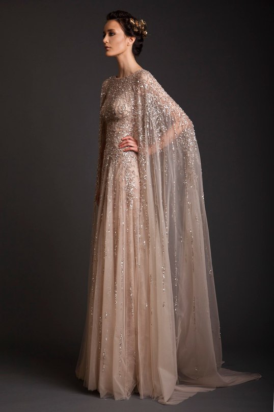 Модели коллекции Krikor Jabotian.