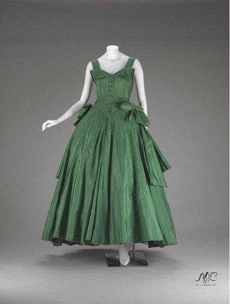 Платья вне времени. Christian Dior, 1940-50-е. Платья вне времени. Christian Dior, 1940-50-е.