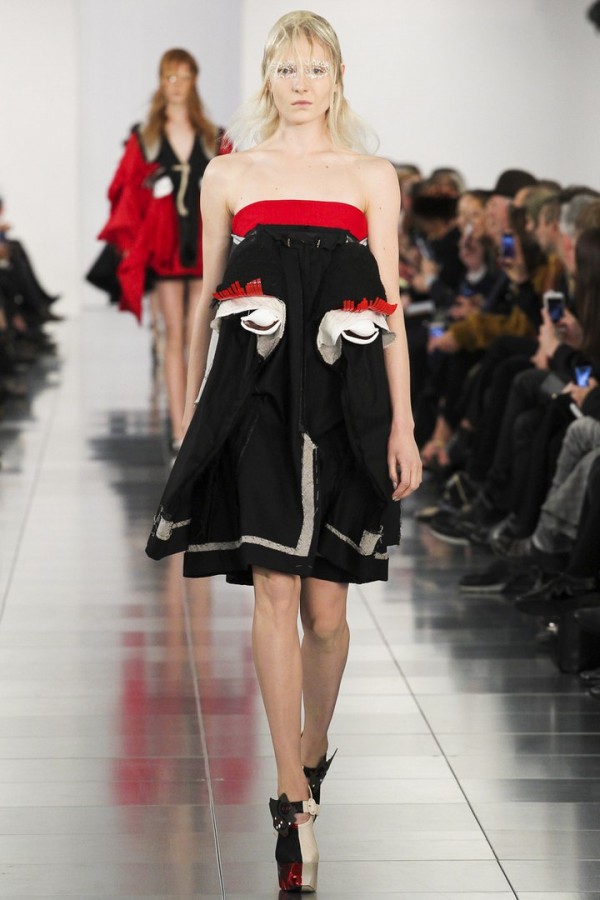 Maison Martin Margiela Couture. Maison Martin Margiela Couture.