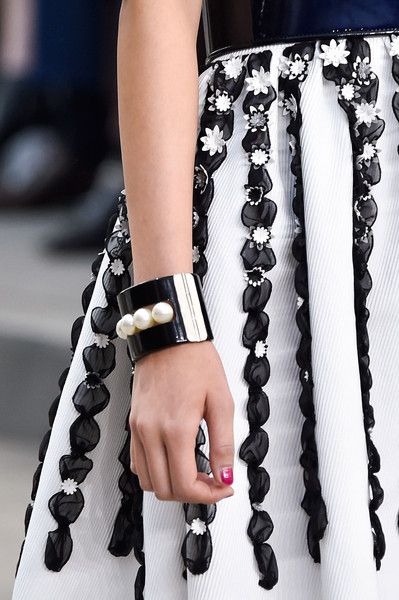 Детали коллекции Chanel. Детали коллекции Chanel.