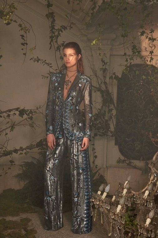Alberta Ferretti Limited Edition Haute Couture SS 2018. Alberta Ferretti Limited Edition Haute Couture SS 2018.