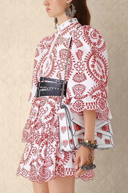 Alexander McQueen Resort. Alexander McQueen Resort.