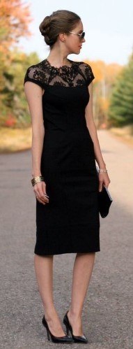 Черное платье-футляр: 10 способов выглядеть стильно.