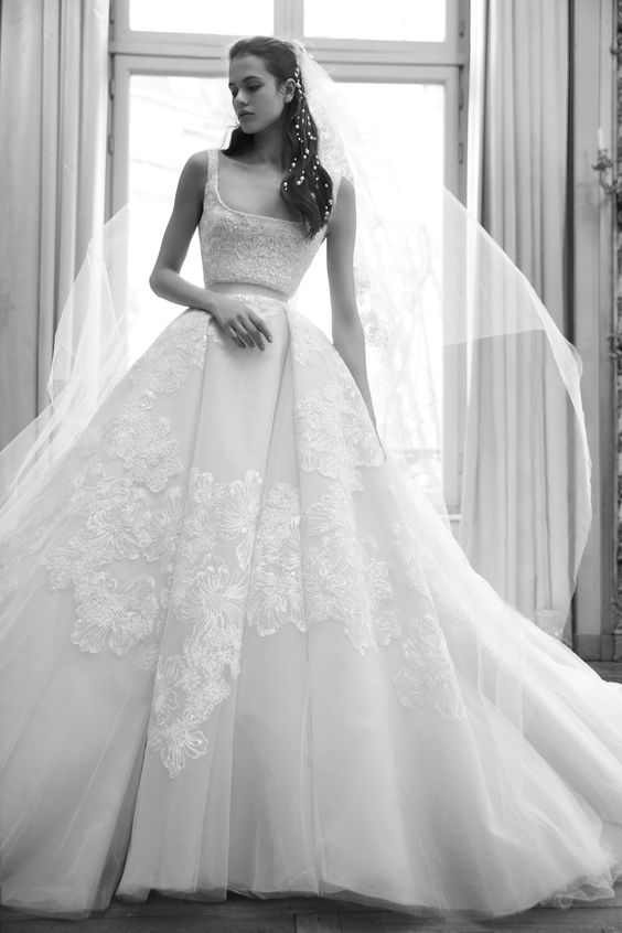 Свадебная коллекция Elie Saab, весна-лето 2019 Свадебная коллекция Elie Saab, весна-лето 2019