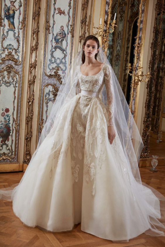 Свадебная коллекция Elie Saab, весна-лето 2019 Свадебная коллекция Elie Saab, весна-лето 2019