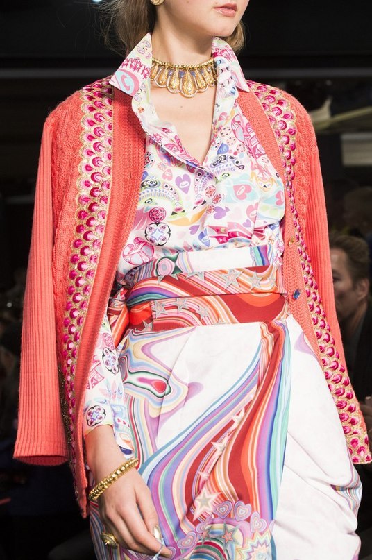Mаnish Arora Spring/Summer 2018 Dеtails. Mаnish Arora Spring/Summer 2018 Dеtails.