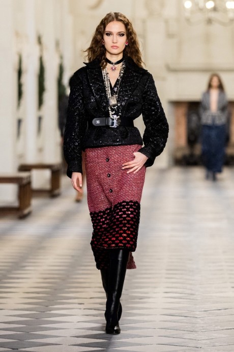 Коллекция Chanel Pre-Fall Осень-Зима 2021/2022