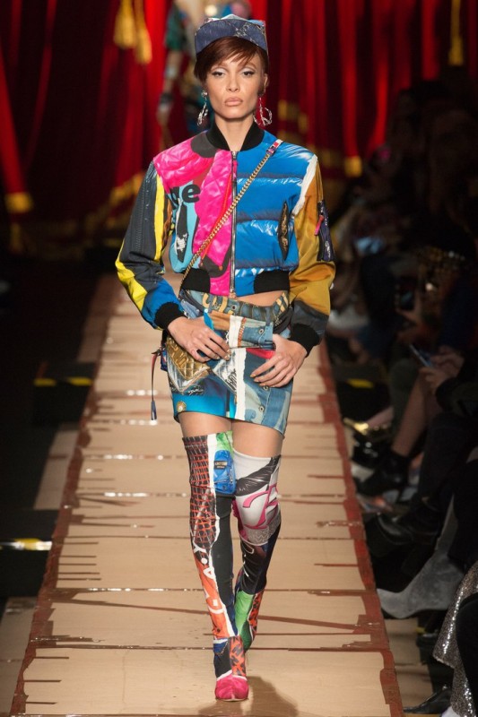 Модели коллекции Moschino Модели коллекции Moschino