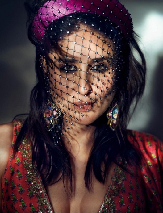 Kareena Kapoor Khan For Vogue India By Tarun Vishwa 