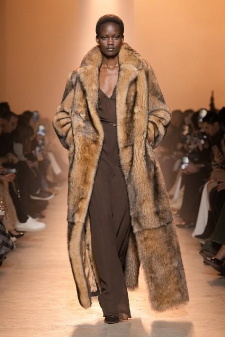 Коллекция Elie Saab Ready-To-Wear Осень-Зима 2025-2026