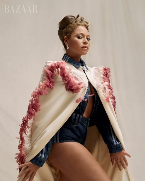 Бейонсе (Beyonce) в фотосессии для журнала Harper’s Bazaar US