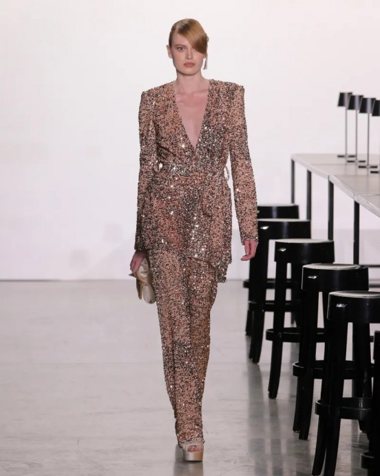 Коллекция Badgley Mischka Ready-To-Wear Осень-Зима 2023 Коллекция Badgley Mischka Ready-To-Wear Осень-Зима 2023
