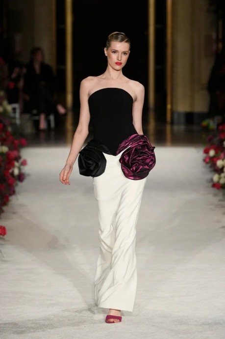 Коллекция Christian Siriano Ready-To-Wear Осень-Зима 2023 Коллекция Christian Siriano Ready-To-Wear Осень-Зима 2023
