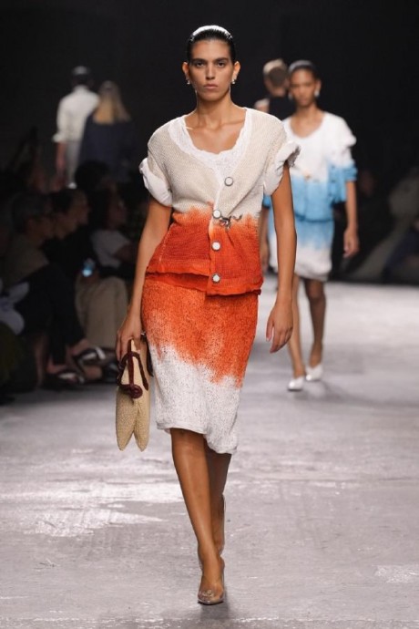 Коллекция Bottega Veneta Ready-To-Wear Весна-Лето 2025 Коллекция Bottega Veneta Ready-To-Wear Весна-Лето 2025