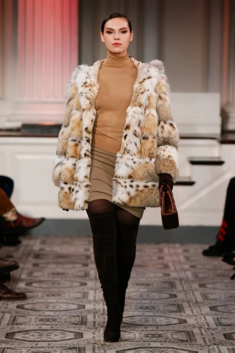 Коллекция Dennis Basso Ready-To-Wear Осень-Зима 2023