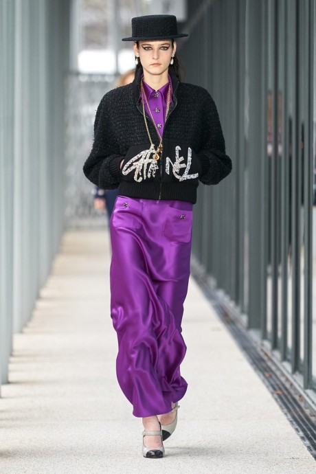 Коллекция Chanel Pre-Fall Осень-Зима 2022/2023