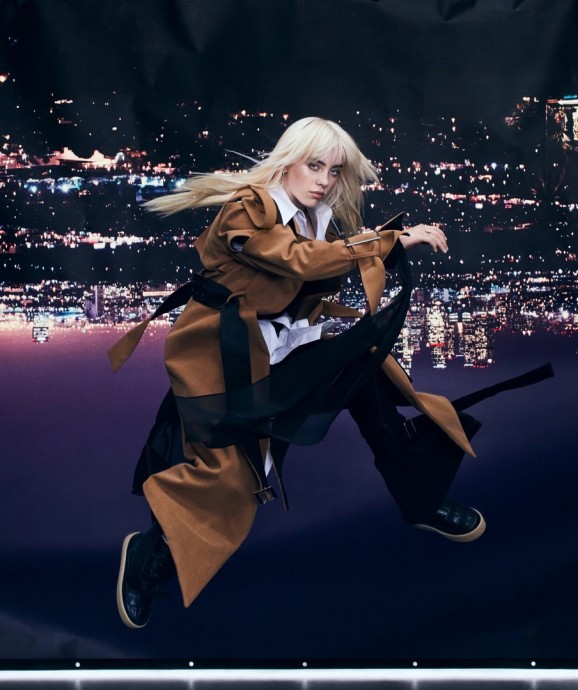 Билли Айлиш (Billie Eilish) украсила обложку августовского Vogue Australia