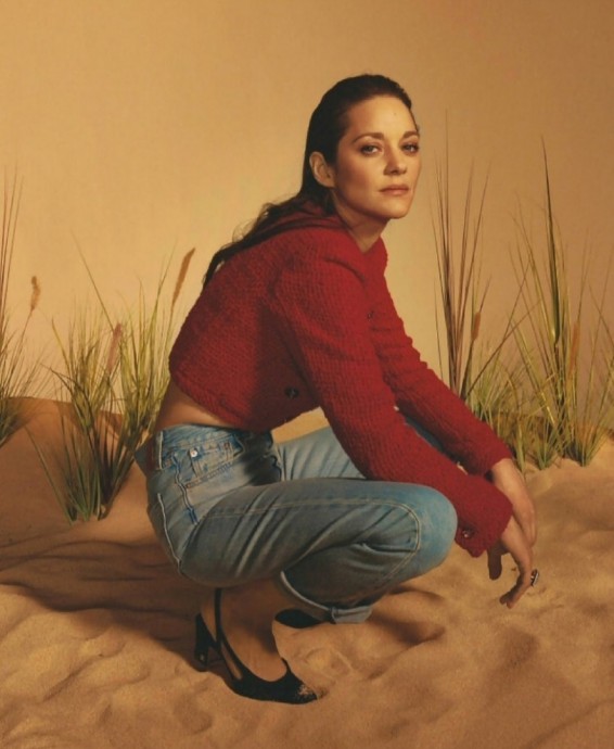 Изумительная Марион Котийяр (Marion Cotillard) позировала для июльского Marie Claire France