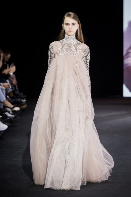 Модели коллекции Faberlic Couture