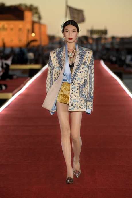 Коллекция Dolce & Gabbana Couture Осень-Зима 2021/2022 Коллекция Dolce & Gabbana Couture Осень-Зима 2021/2022