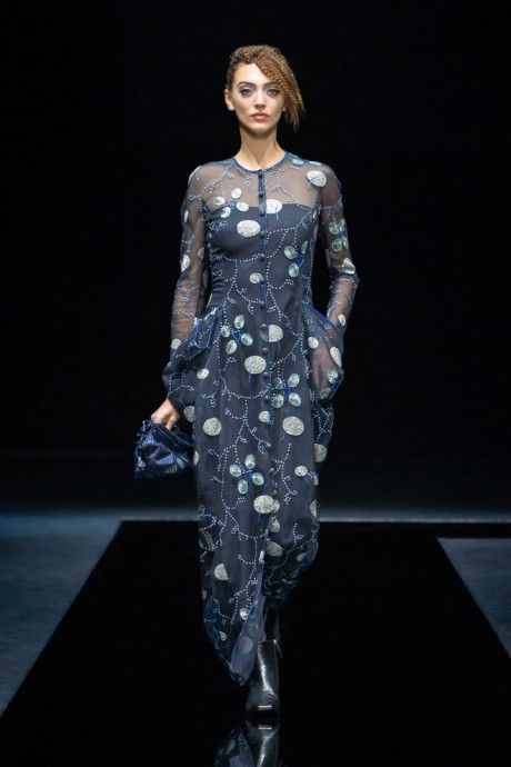 Коллекция Giorgio Armani Ready-To-Wear Осень-Зима 2021/2022 Коллекция Giorgio Armani Ready-To-Wear Осень-Зима 2021/2022